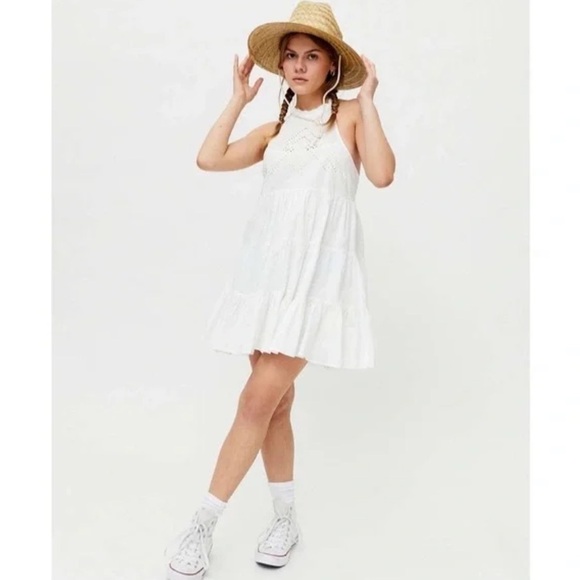 UO Head In The Clouds Crochet Neck Tiered Halter Mini Dress - Picture 6 of 16